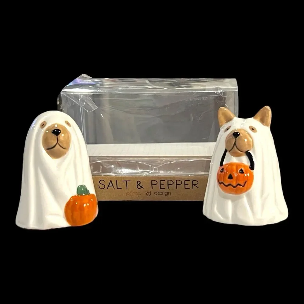 Adorable Dogs  in Halloween Ghost Costumes Ceramic Salt & Pepper Shakers NEW